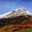 L'immagine puΓ² contenere: montagna, cielo, albero, spazio all'aperto e natura